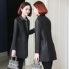 Chaqueta de Cuero Haining 2026 Nueva Chaqueta de Cuero Genuino para Primavera y Otoño Chaqueta de Cuero de Longitud Media para Mujer Cuello Cuadrado Corte Ajustado Abrigo Versátil