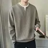 Camiseta falsa de duas peças de manga longa para homens, top da marca V-neck da moda de alta qualidade, camisa henley com padrão waffle retrô americano, moletom de base