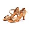 Sapatos de dança pretos com sola macia para mulheres adultas Sapatos de dança latina Sapatos de dança de salto alto Sapatos de dança transfronteiriços por atacado Sapatos de dança quadrada para mulheres