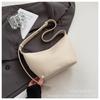 Bolso de Axila de Moda Nuevo Modelo 2026 Bolso de Hombro de Alta Gama de Moda para Mujer Bolso Cruzado Simple con Estilo Versátil Estilo Ins
