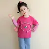 Blusa Feminina Manga Longa Fofa Gato 3D Moda Versátil Infantil Falsa Duas Peças Primavera e Outono Nova Camiseta Cartoon Tendência
