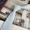 Gravata para Mulheres, Algodão e Linho, Casual Retrô Britânico Versátil Estilo Universitário Literário Cor Sólida Versão Estreita Amarrada à Mão Preto Vermelho Vinho