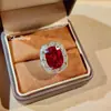 Set de Anillo y Joyería para Mujer, Lujo Ligero Chino Oro de Alto Carbono Piedra Preciosa Color Champaña Aretes Rojos de Moda, Collar Colgante, Diamante Bicolor