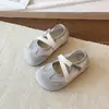 Nuevos zapatos de niña de corte bajo, bailarinas Mary Jane versátiles, zapatillas transpirables para niños, cómodos y casuales para la primavera y el otoño de 2026