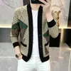 Cárdigan de punto de alta gama para hombre primavera y otoño 2026, top de moda casual estilo europeo, prenda de abrigo para hombre