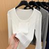 Playera sencilla de hombro descubierto de manga larga para mujer 2025 Primavera Nueva Playera ajustada de cuello redondo para mujer Top ajustado con cintura de espina de pescado