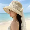 Sombrero de sol de verano nuevo estilo francés con perlas y cinta, ala plana, sombrero de paja con protección solar, sombrero de pescador transpirable, sombrero Hepburn, encaje