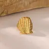 Nuevos Accesorios de Playa Europeos y Americanos Anillo de Concha de Lujo de Entrada Chapado en Acero Inoxidable Oro de 18 Quilates Anillo para Vacaciones en la Playa Joyería