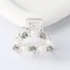Pinza de Garra Versátil Moderna Simple de Aleación Electrochapada Pinza para el Cabello Pequeña con Perla y Pedrería Estilo Europeo y Americano para Flequillo
