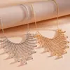 Accesorios de Collar de Borlas Transfronterizos Europeos y Americanos para Mujer, Cadena para Clavícula Única y de Nicho Hueca, Joyería de Cuello Versátil Simple a la Moda al por Mayor