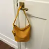 Bolso tejido de alta gama transfronterizo para mujer, nuevo bolso de moda 2026 para ir al trabajo, bandolera, bolso tipo cubo de gran capacidad