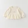 Sudadera para Niña 2026 Primavera Nuevo Estilo Ropa de Encaje Patchwork para Bebés y Niños Pequeños Top Versátil Floral para Bebés Niñas Clase A