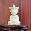 Artesanía de Imitación de Marfil Fruta Tallada Ultraman Adornos para Escritorio de Oficina Venta al por Mayor