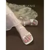 Sandálias Estilo Fada para Mulheres, Novo Modelo de Verão 2026, Adequadas para Vestidos, Saltos Grossos, Estilosas e Modernas, Chinelos Versáteis para Uso Externo