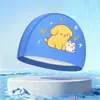 Touca de Natação Infantil em PU para Meninos e Meninas, Touca de Natação Impermeável, Padrões de Desenho Animado Fofos, Chapéu de Proteção Solar e Auditiva para Bebê, Em Estoque, Atacado