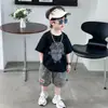 Conjunto de Verano para Niños: Conjunto Trendy de Manga Corta para Niños 2026 Nueva Moda Bebé Verano Camiseta y Shorts Conjunto de Dos Piezas Delgado