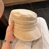 Sombrero ecuestre de gamuza japonés para mujer, otoño e invierno, para exhibición, cara pequeña, plisado, sombrero de caballero, moda retro, copa plana, sombrero de pico de pato