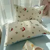 Juego de Cuatro Piezas Engrosado de Leche Polar Invierno Clase A Gato Dibujo Animado Femenino Manta de Coral Polar Juego de Tres Piezas Cálido para Dormitorio