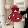 Chicas Chaqueta de Algodón con Plumas Roja de Año Nuevo Estilo Invierno Bebé Amor con Capucha Recién Nacido Cálida y Festiva Ropa de Año Nuevo