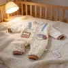 Nuevo Pelele Acolchado de Bebé para Otoño e Invierno, Mameluco de Bebé Bordado de Dibujos Animados sin Costuras, Ropa Exterior para Gatear, Tallas 73-90