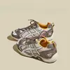 Zapatos de papá de malla con suela gruesa Guyun para mujer, nuevos zapatos de senderismo para exteriores de otoño 2026, zapatos deportivos casuales versátiles para mujer