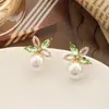 Pendientes de Perla Flor de Cristal Aguja de Plata Pura 925 Lujo Accesible Pendientes de Moda Elegantes Pendientes de Gama Alta con Joyería de Diamante