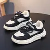 Novos Tênis Dad de Outono 2026 para Meninos e Meninas, Tênis da Moda com Solado Macio, Sapatos Casuais Versáteis para Estudantes, Modernos