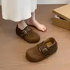 Zapatos de moda estilo mula, de suela gruesa, corte bajo, modelo 2026, con hebilla de cinturón, diseñados tanto para interiores como para exteriores, con un tacón oculto para mayor altura y un nuevo diseño de suela gruesa