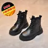 Dr. para Niñas. Botas Martens 2026 Otoño Nuevas Botas de Cuero Niños Negras Elegantes Botas Cortas Botas con Felpa para Primavera y Otoño de Niños