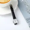 Reloj de Pulsera Cuadrado Pequeño Retro Británico para Mujer con Correa de Cuero de Nicho Reloj para Examen de Estudiante Relojes para Mujer al por Mayor