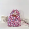 51262 Bolsa de Pulso de Veludo Cotelê com Flores Outono e Inverno Bolsa de Almoço Bolsa para Lanches de Trabalho Bolsa de Mão para Mulheres Bolsa para Celular de Passeio