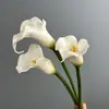 Flores Artificiales PU Lirio de Calas Flor Falsa Decoración del Hogar Tacto Realista Lirio de Calas con Borde Rizado Tallo Largo Alocasia Arreglo Floral de Boda