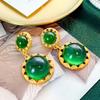 Aretes de botón verdes retro vintage estilo corte francés de mediados de siglo exagerados de alta gama temperamento elegante accesorios para la oreja