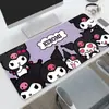 Alfombrilla de ratón linda, extragrande y engrosada, almohadilla para teclado de computadora de escritorio de oficina, alfombrilla de juego de e-sports Kuromi de anime al por mayor