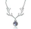 Collar de proyección Moda de网红 100 idiomas Te amo Colgante femenino Cadena para la clavícula Un ciervo tiene tu regalo para novia