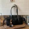 Bolso Retro Mate de Gran Capacidad Transfronterizo para Mujer, Nuevo Bolso Cruzado Casual Otoño/Invierno 2026, Bolso de Hombro Único tipo Almohada para Axila