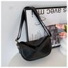 Bolsa Macia de Moda Bolsa de Ombro Feminina Casual Versátil Transversal Bolsa Dumpling para Trabalho Elegante Popular Bolsa Transversal de Ombro Único