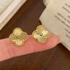 Moda Minimalista Diseño de Nicho Elegantes Pendientes de Botón de Trébol de Cuatro Hojas Metálicos Colección Versátiles para el Día a Día Pendientes de Lujo Ligero para Mujeres