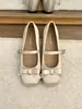 Sapatos de salto altos de balé estilo coreano para mulheres, novo modelo 2026, sapatos de fada com laço que aumentam a altura para combinar com saias, sapatos Mary Jane