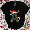 Camiseta Feminina de Natal com Estampa Gráfica de Letras A-Z Papai Noel Estampa de Letras Casual para Festa de Natal