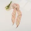 Bufanda de seda estrecha y larga estilo coreano con arrugas de hada para mujer, bufanda de cuello nueva de primavera y otoño de lino de imitación, cinta versátil, pañuelo pequeño de gasa