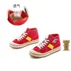 Zapatos de lona de caña alta para mujer con aumento interno de altura de 4 cm, nuevo modelo primavera 2026, tenis de suela plana con bloques de color, versátiles zapatos blancos casuales