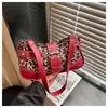 Bolsa pequena estampada de leopardo estilosa transfronteiriça feminina nova moda de alta qualidade para o dia a dia bolsa de ombro versátil bolsa de mão
