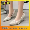 Novos saltos altos de renda para mulheres 2026, sapatos peep toe rasos respiráveis de verão estilo francês, bico fino, salto fino, sapatos femininos elegantes