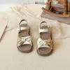 Sandalias Infantiles para Dropshipping 2026 Nuevas Llegadas de Verano Niños Suela Suave Bebé Punta Abierta Antideslizantes Sandalias de Princesa para Niños Medianos y Grandes