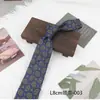 Gravata Masculina Retro Casual Estilo Hong Kong Estampa Britânica Amarrada à Mão 8cm Acessório para Traje Formal Tendência Versátil