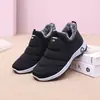 Zapatos de Algodón de Invierno para Mujer Estilo Pekín Antiguo Superficie de Cuero Impermeable Zapatos de Algodón para Madre Forrados de Felpa Zapatos para Caminar Engrosados Antideslizantes Cálidas Botas de Algodón para Mujer