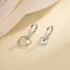 Brincos de Argola para Orelha com Design de Nicho Novos Modernos Coreanos Elegantes Celebridade da Internet Vazados Assimétricos Brincos de Coração