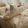 Juego de ropa de cama de cuatro piezas de gasa de doble capa de algodón lavado Clase A, simple y fresco, para estudiantes de dormitorio, juego de funda de edredón de tres piezas