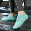 Primavera y Verano Nuevos Zapatos de Agua Zapatos de Playa para Pareja para Casa Interior Zapatos de Fitness Sentadilla Duro Zapatos de Tracción Cuerda para Saltar Cinta de Correr Zapatos Suaves
